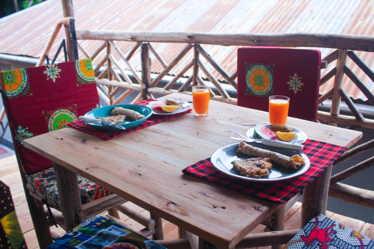 The Belle View Inn Bed & Breakfast Moshi Esterno foto