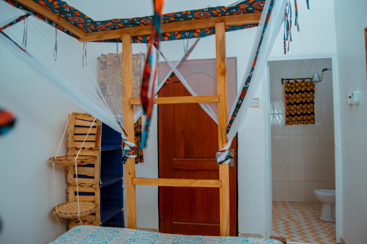 The Belle View Inn Bed & Breakfast Moshi Esterno foto